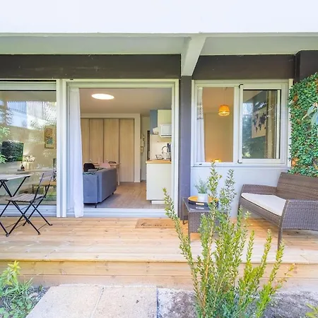 아파트 Cosy Et Terrasse En *