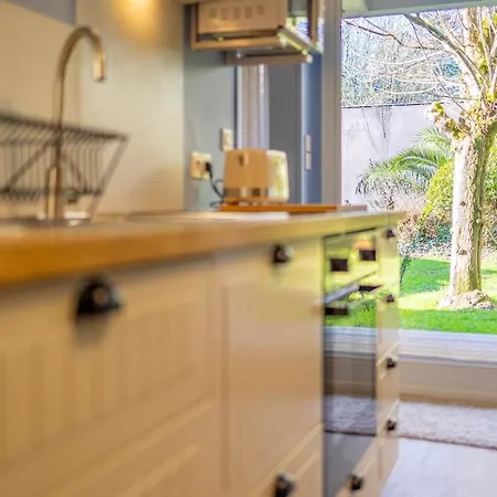 Cosy Et Terrasse En *